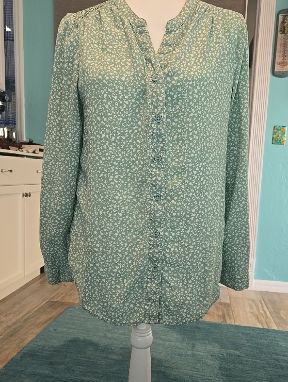 beachlunchlounge Mint Green Floral Top